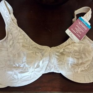 NWT Olga Bra